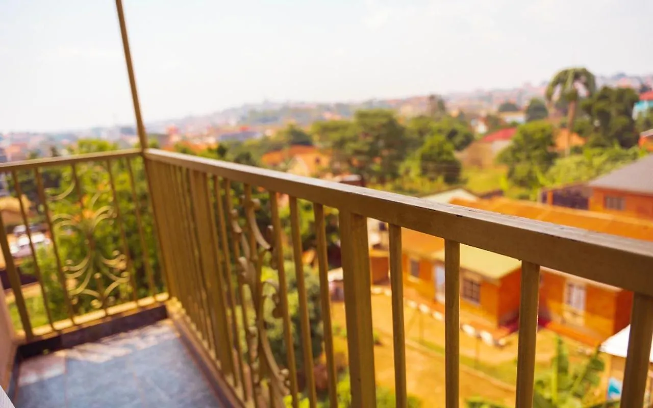 Bukoto - Kisaasi Bnb Διαμέρισμα Καμπάλα